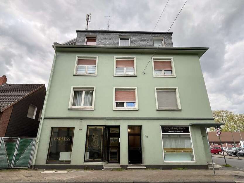 Lukratives Wohn-& Geschäftshaus mit 8 Whg, 3 Gewerben und 2 Keller Lagerflächen + Antenne in Bochum 43 zimmer