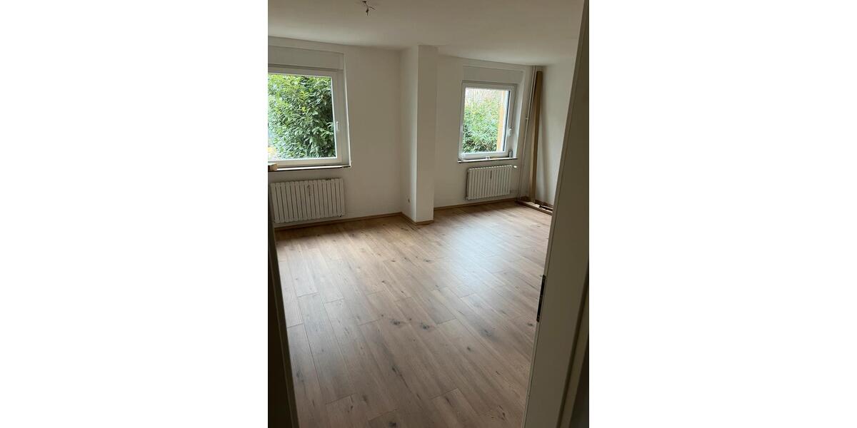 4-Zimmer WohnungErstbezug nach Sanierung 4 zimmer