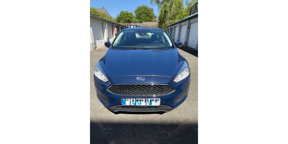 Ford Focus 133.000 km 6.700 &euro; Duisburg 47057