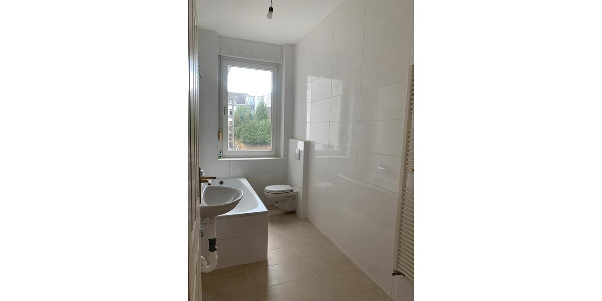 Frisch renovierte 3-Zimmer-Wohnung (100 m²) mit Balkon -Ruhrnähe 3 zimmer