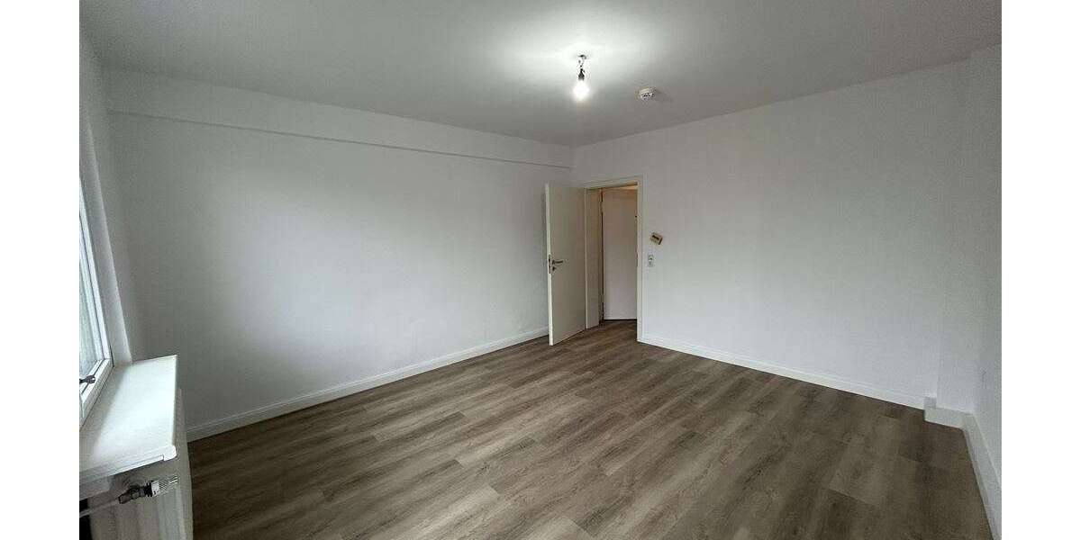 Etagenwohnung Duisburg Mittelmeiderich - 3 Zimmer, 69 m&sup2;, 595&euro; | Angebot:26884930