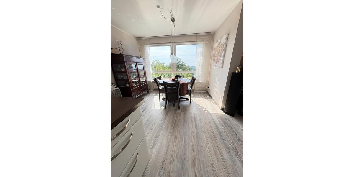 Etagenwohnung Wuppertal Gemarkung Elberfeld - 4.5 Zimmer, 82 m&sup2;, 198.000&euro; | Angebot:26933288