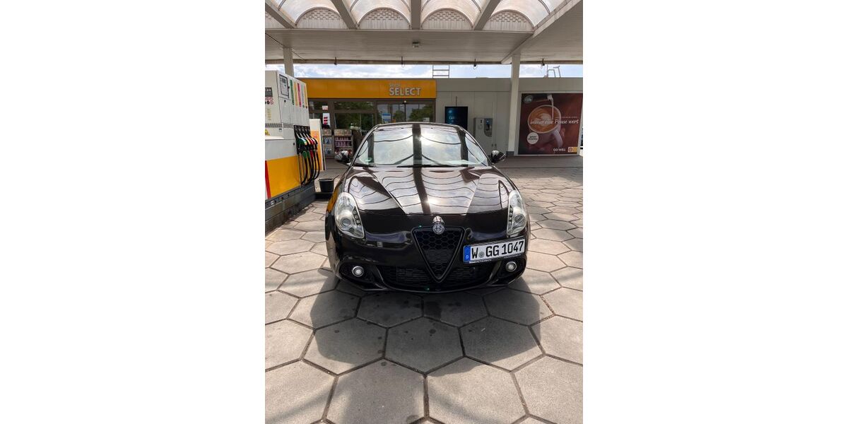 Alfa Romeo Giulietta 199.000 km 6.600 &euro; Wuppertal 42287