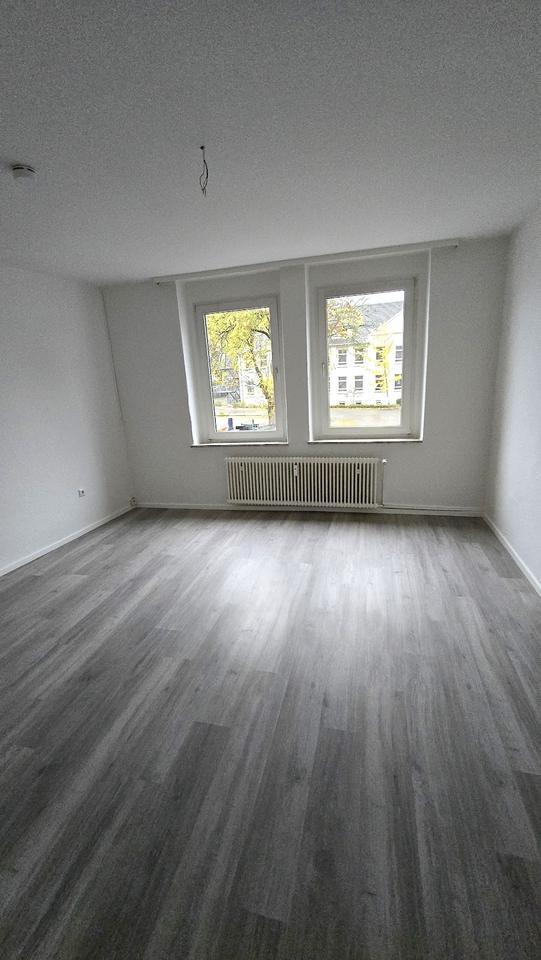 Sehr schöne sanierte 3 Zimmer Wohnung in Gelsenkirchen zu vermieten zimmer