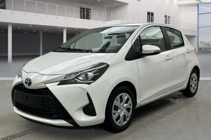 Toyota Yaris 73.000 km 9.200 &euro; Essen 45309