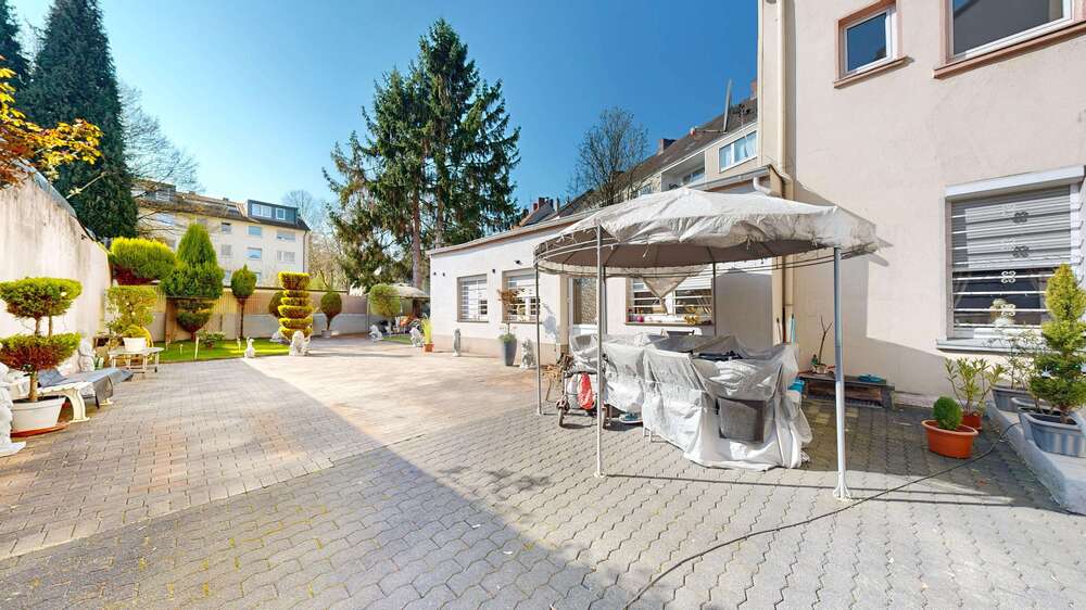 Einfamilienhaus Essen Kray - 14 Zimmer, 410 m&sup2;, 549.000&euro; | Angebot:26920407