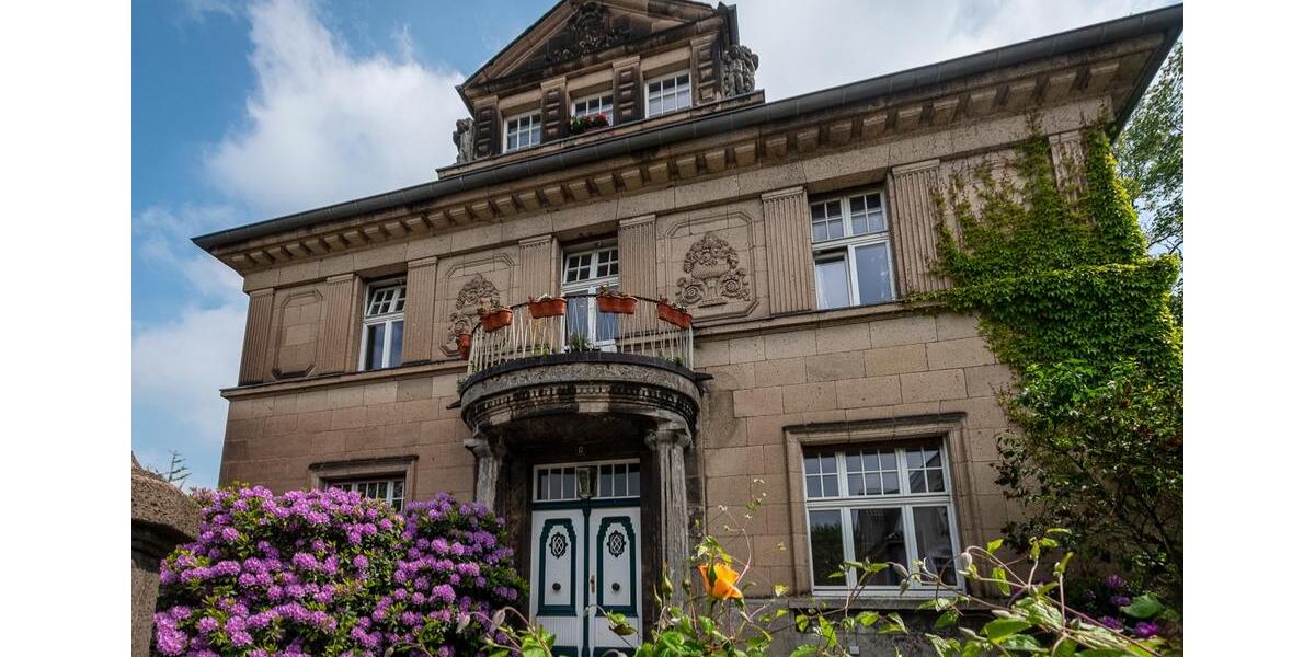 Dachgeschoßwohnung Velbert - 3 Zimmer, 85 m&sup2;, 600&euro; | Angebot:26464210