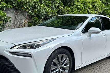Toyota Mirai 55.126 km 12.990 &euro; Wuppertal 42281