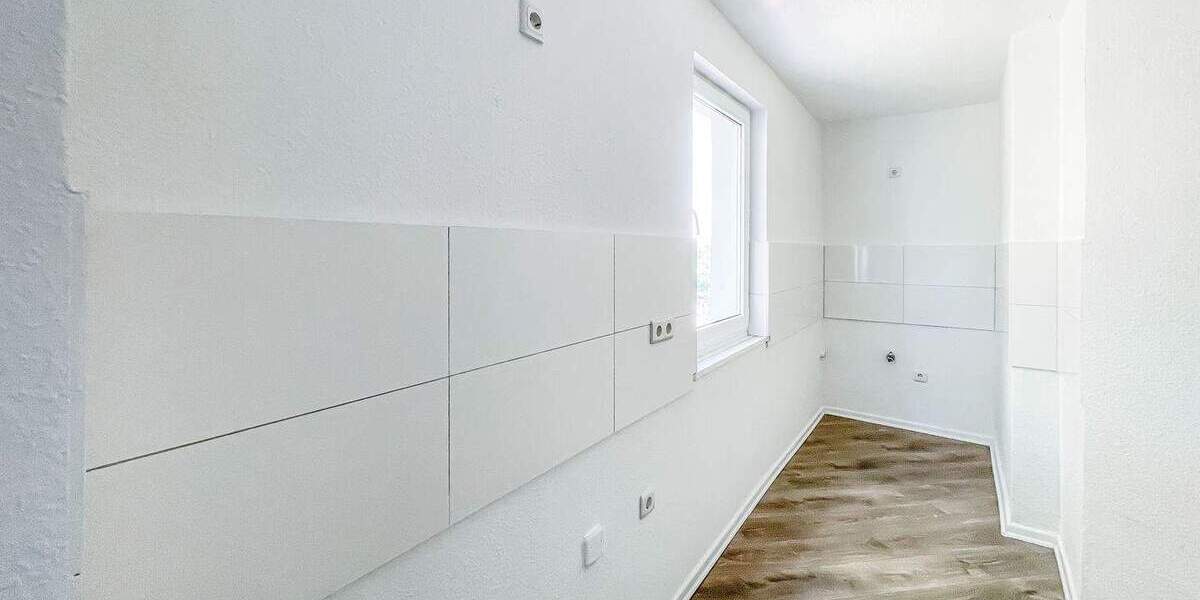 Etagenwohnung Bochum Langendreer - 4 Zimmer, 100 m&sup2;, 680&euro; | Angebot:25769757