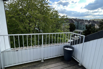 RESERVIERT **Die Gelegenheit, Mehrfamilienhaus, provisionsfrei** 23 zimmer