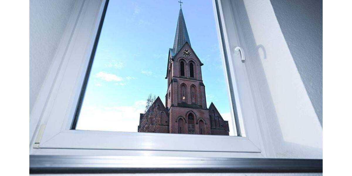 Frisch sanierte Zwei-Zimmer-Wohnung mit großem Balkon in ruhiger Innenstadtlage von Hattingen 2 zimmer