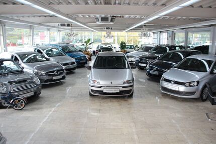 Fiat Punto 75.000 km 3.490 € Essen 45356