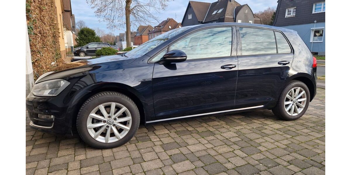 VW Golf 176.000 km 9.850 &euro; Castrop-Rauxel 44581