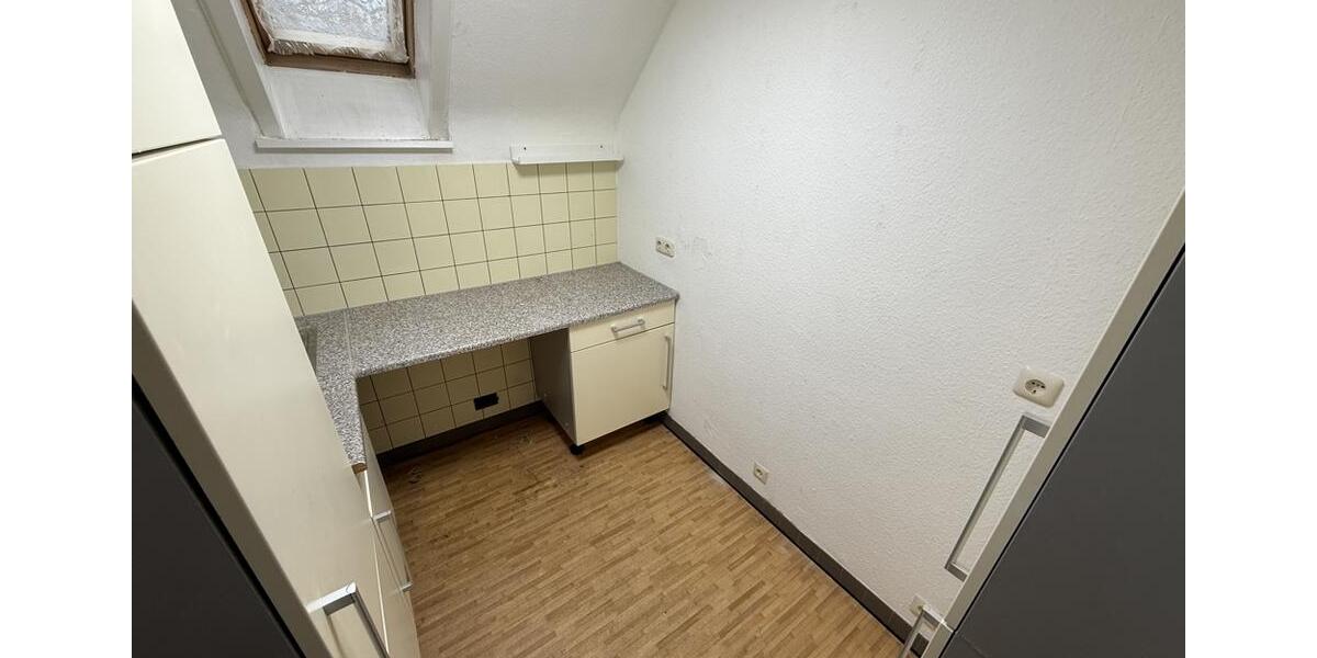 Dachgeschoßwohnung Gladbeck Brauck - 1 Zimmer, 35 m&sup2;, 245&euro; | Angebot:24492061