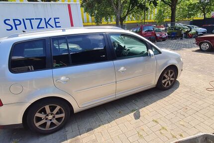 VW Touran 267.500 km 1.499 &euro; Bochum 44894