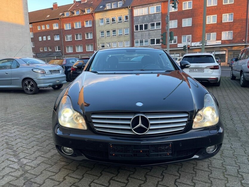 Mercedes-Benz CLS 350 241.660 km 8.500 € Moers 47441