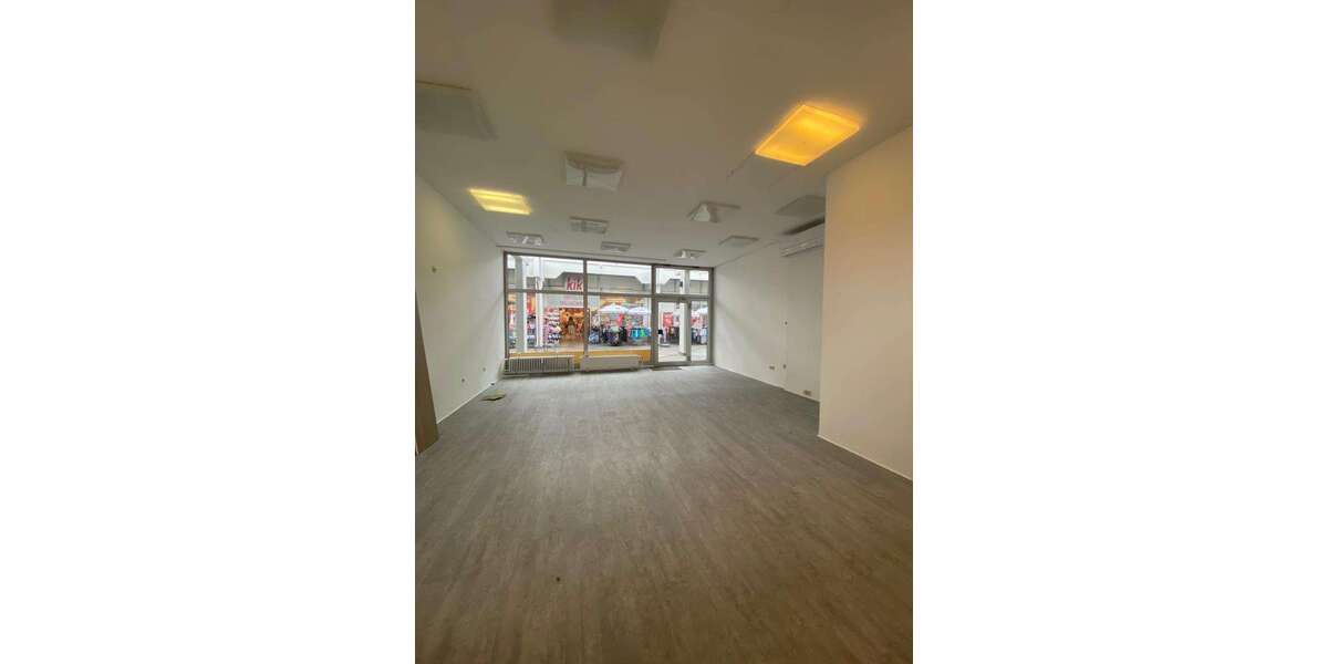 Einzelhandel in Ratingen 717,48 € 59.79 m² zimmer