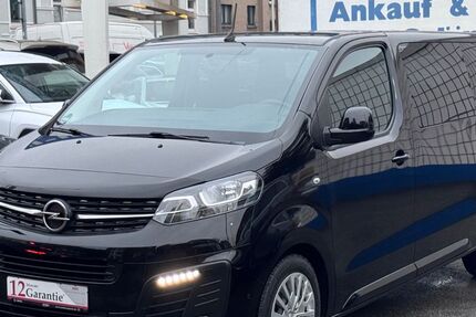 Opel Vivaro 100.723 km 21.900 &euro; Oberhausen 46045