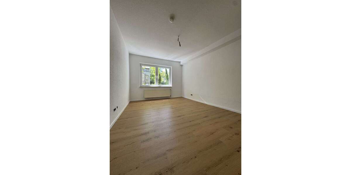 Etagenwohnung Essen Rüttenscheid - 2 Zimmer, 45 m&sup2;, 585&euro; | Angebot:26916514