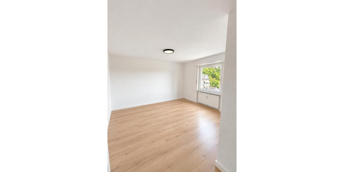 Erdgeschoßwohnung Herdecke - 3.5 Zimmer, 86 m&sup2;, 249.000&euro; | Angebot:27496396