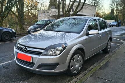 Opel Astra 163.000 km 2.900 &euro; Essen 45138
