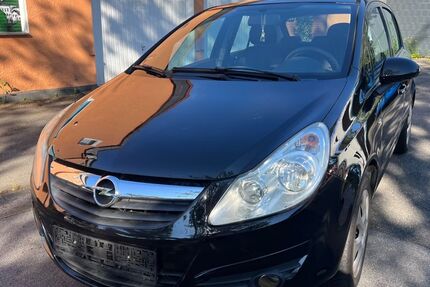 Opel Corsa 135.000 km 2.000 &euro; Essen 45357