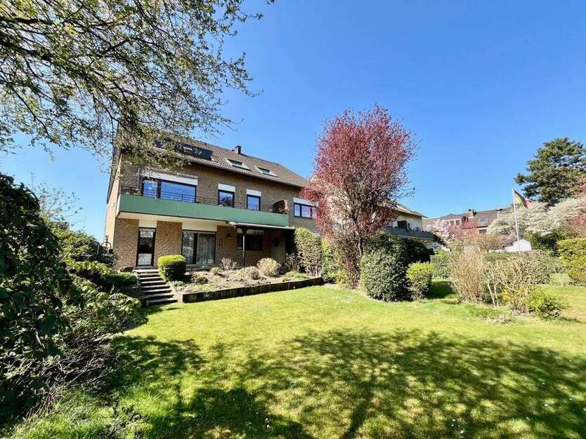 Haus zum Kaufen in Hilden 1.175.000 € 486.88 m²