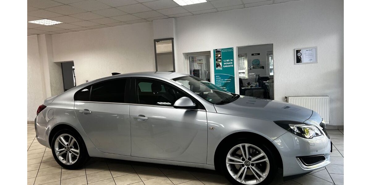 Opel Insignia 97.628 km 11.499 &euro; Voerde 46562