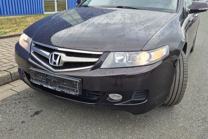 Honda Accord 234.400 km 5.999 &euro; Herne 44653