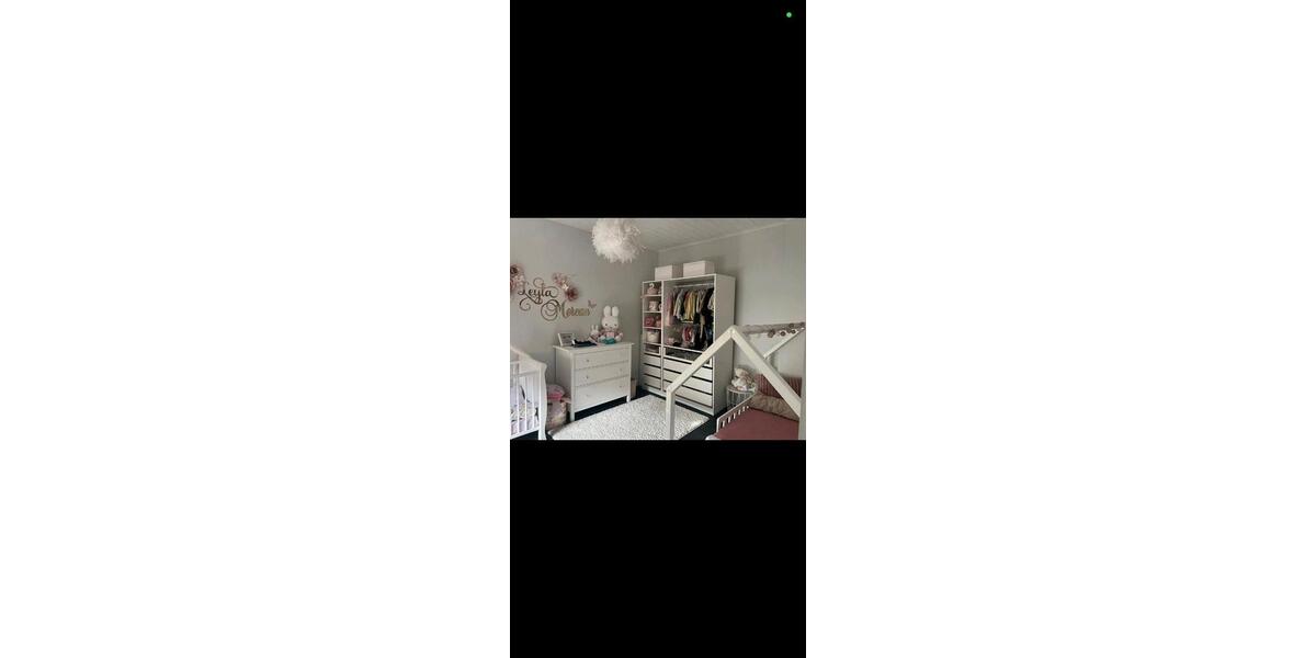 Doppelhaushälfte mit. Wintergarten 3 zimmer