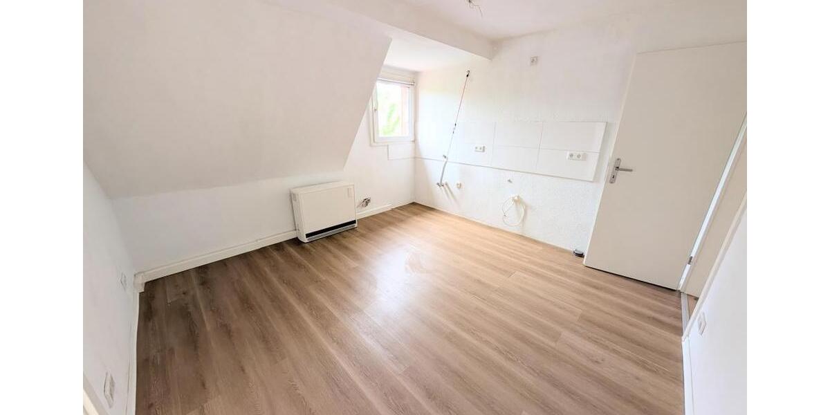 Dachgeschoßwohnung Marl Alt-Marl - 3.5 Zimmer, 56 m&sup2;, 370&euro; | Angebot:26449950