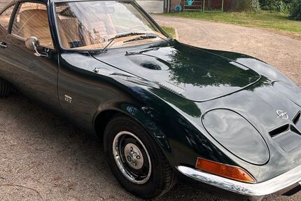 Opel GT 5.000 km 28.500 &euro; Dorsten 46286
