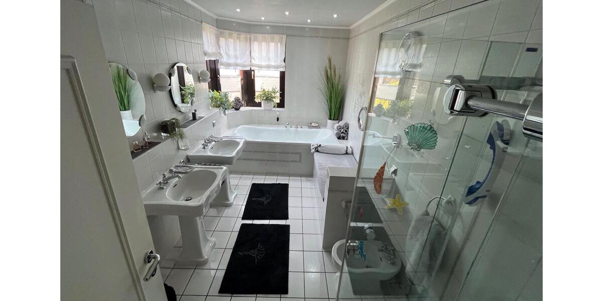 Reihenhaus Duisburg Rheinhausen - 5 Zimmer, 167 m&sup2;, 639.000&euro; | Angebot:26478870