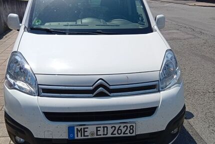 Citroen Berlingo 180.000 km 6.900 &euro; Velbert 42551