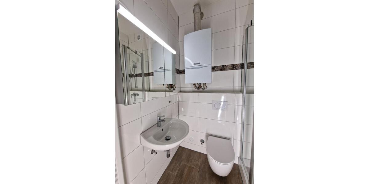 Dachgeschoßwohnung Essen Stadtbezirk IV - 2 Zimmer, 41 m&sup2;, 490&euro; | Angebot:26144301
