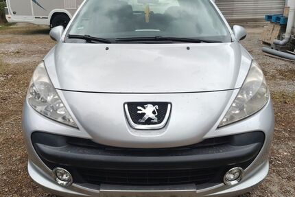 Peugeot 207 175.000 km 1.250 &euro; Bottrop 46242
