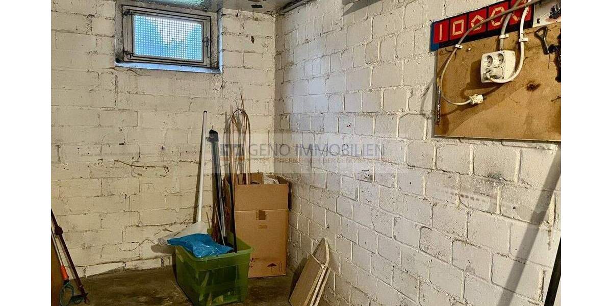 Gepflegte Dachgeschosswohnung wird frei für Sie! 2 zimmer