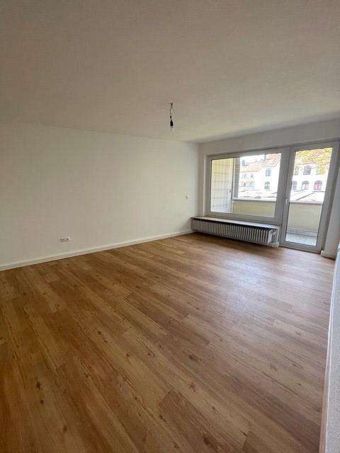 Wohnung zum Mieten in Wuppertal 709 € 82 m²