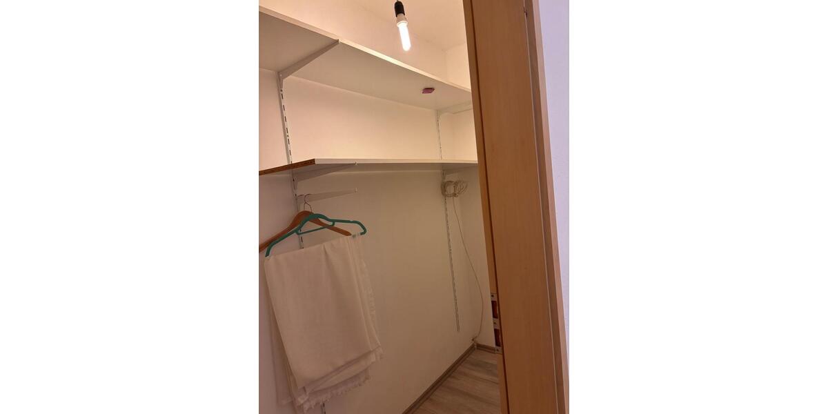 Reihenhaus Duisburg Beeck - 5 Zimmer, 135 m&sup2;, 318.000&euro; | Angebot:27496814
