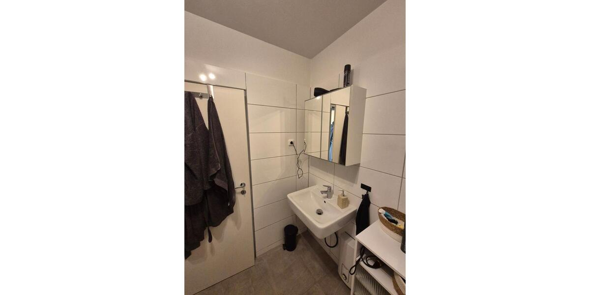 Terrassenwohnung Essen Stadtbezirk VIII - 2.5 Zimmer, 67 m&sup2;, 225.000&euro; | Angebot:26479229