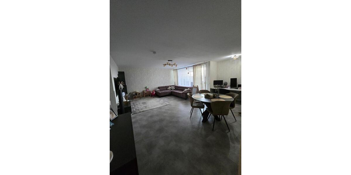 Charmante Eigentumswohnung mit Wohlfühlcharakter 3 zimmer