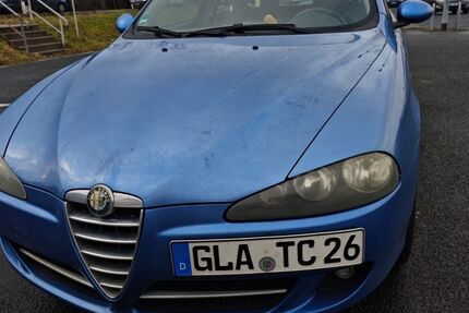 Alfa Romeo 147 153.000 km 3.200 &euro; Essen 45327