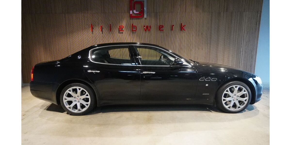 Maserati Quattroporte 49.800 km 44.941 &euro; Duisburg 47228
