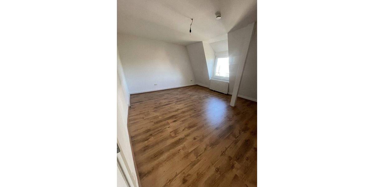 Etagenwohnung Oberhausen Sterkrade-Mitte - 2 Zimmer, 60 m&sup2;, 510&euro; | Angebot:26919374