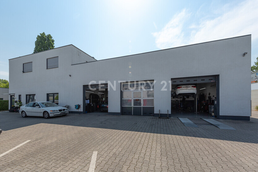 Arbeiten und exklusives Wohnen an einem Ort!