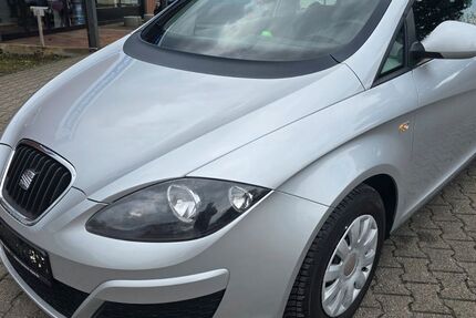 Seat Altea 128.000 km 4.300 &euro; Bottrop 46238