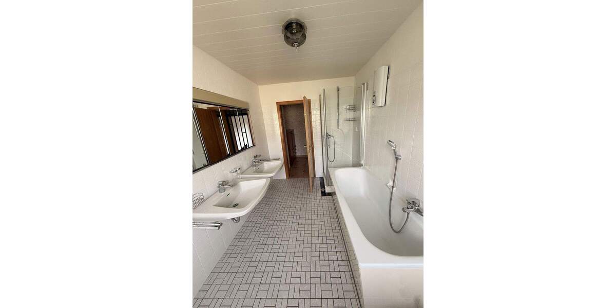 Reihenendhaus Essen Schonnebeck - 5 Zimmer, 145 m&sup2;, 419.000&euro; | Angebot:25749968