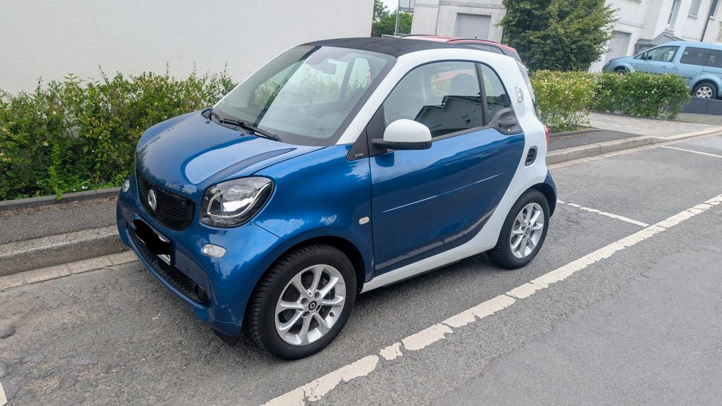Smart ForTwo 37.000 km 8.900 &euro; Herdecke 58313