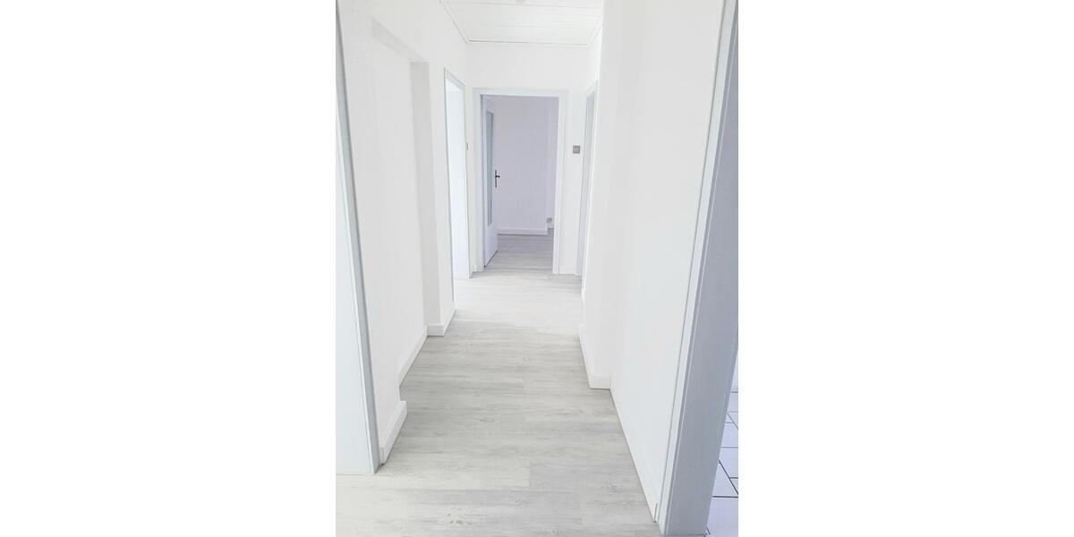 Für 1 Person ! Helle Stadtwohnung in OB Sterkrade nahe Bahnhof und Stadtmitte 3.5 zimmer