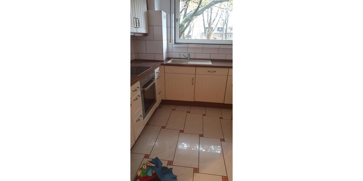 Etagenwohnung Duisburg Angerhausen - 3 Zimmer, 70 m&sup2;, 730&euro; | Angebot:25811923